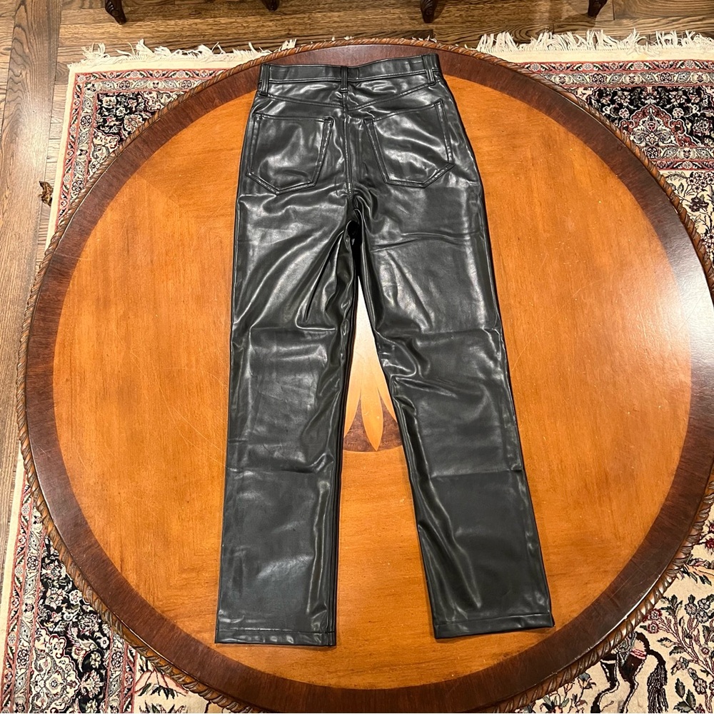 NEW Abercrombie & Fitch The 90s Straight Ultra High Rise Faux Leather Pant 28/6 - Picture 4 of 16